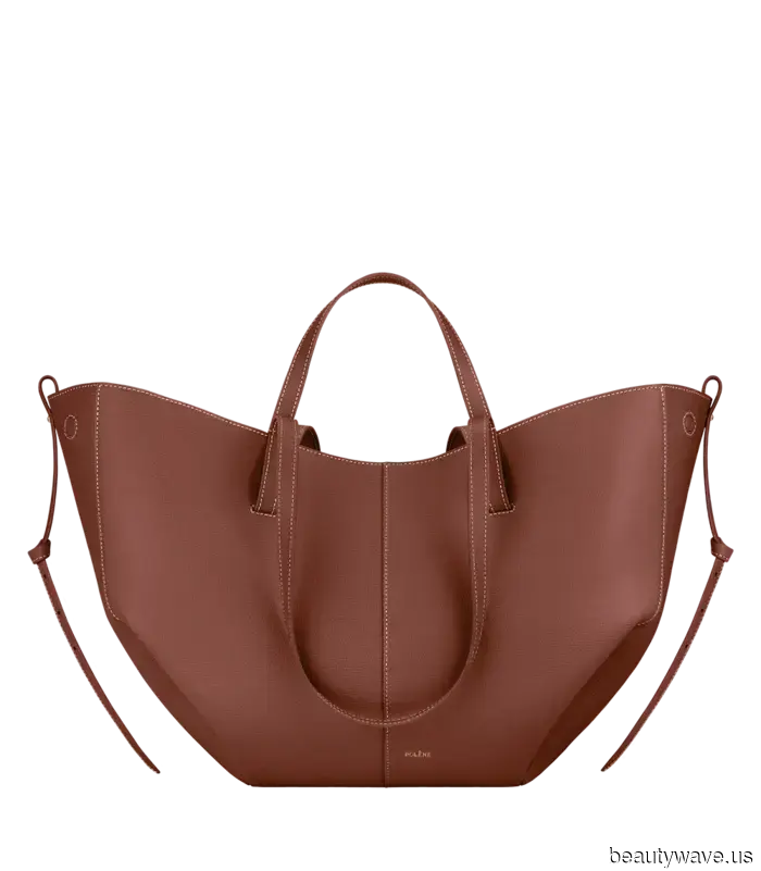 Ho testato dozzine di borse di design, ma questa elegante borsa a tracolla riceve sempre i miei complimenti più sinceri.