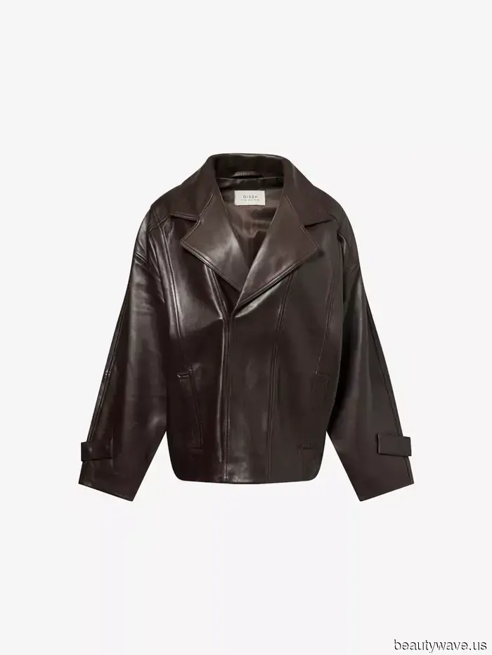 Certo, le giacche di pelle nere sono senza tempo, ma tutti nel mondo della moda stanno optando per questo colore più chic invece.