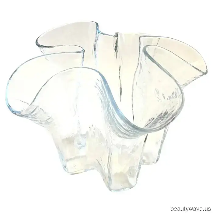 My coolest friend just relocated—I sent her 31 delightful home décor items that will leave guests wondering...