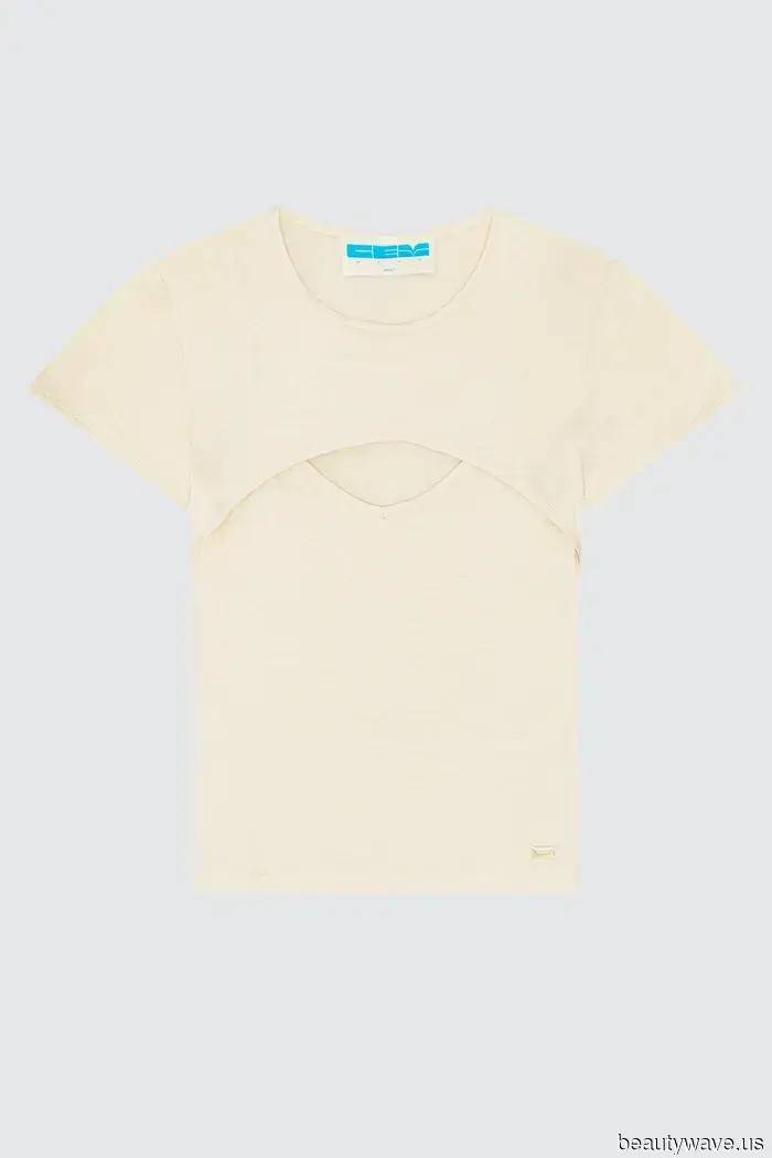 Meet Verona Farrell, the internet's cool girl who's turning list-making into the hottest trend this winter.