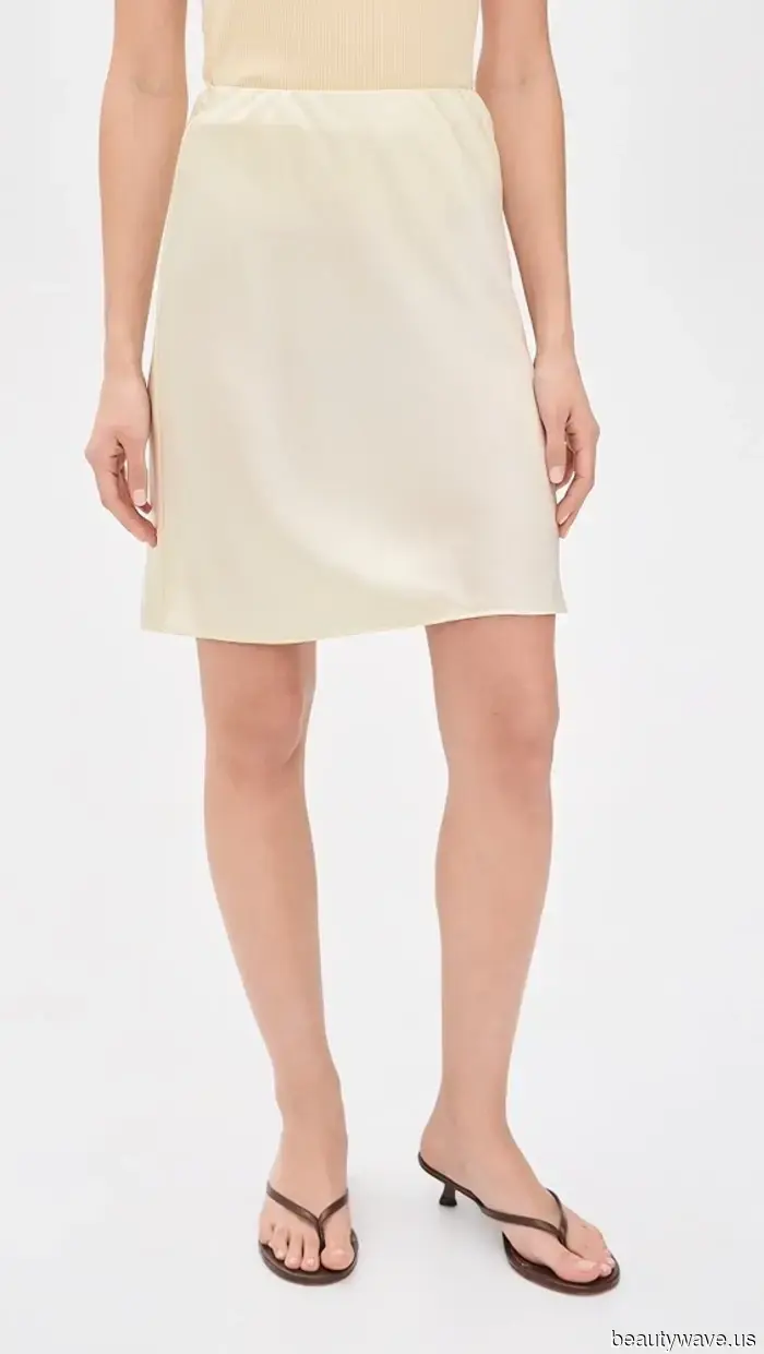 You'll Prove You're a Fashion Person When You Combine This Skirt and Shoe Trend.