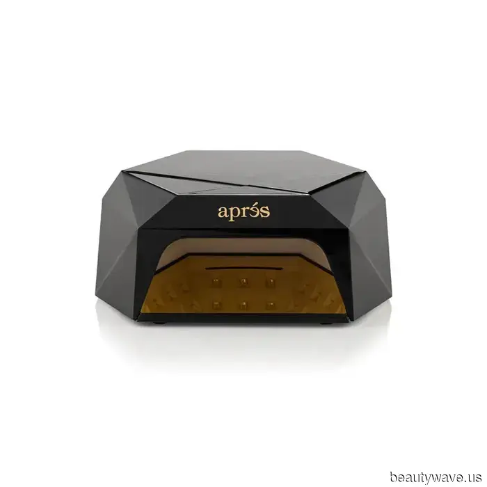 Me encanta comprar en el pasillo de belleza de Urban Outfitters&mdash;esto es lo que estoy comprando actualmente.