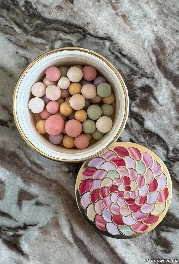Die schicksten französischen Frauen, die ich kenne, halten diese 197 Jahre alte Make-up-Marke für die beste aller Zeiten.