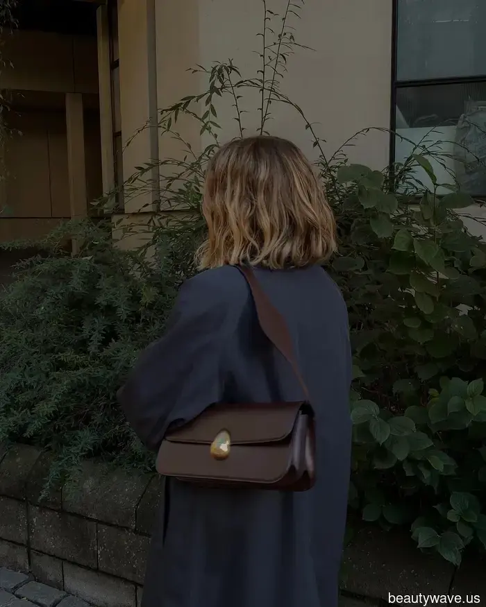 Più elegante del bianco e nero&mdash;Questa combinazione di colori invernali elegante sembra costosa ogni volta