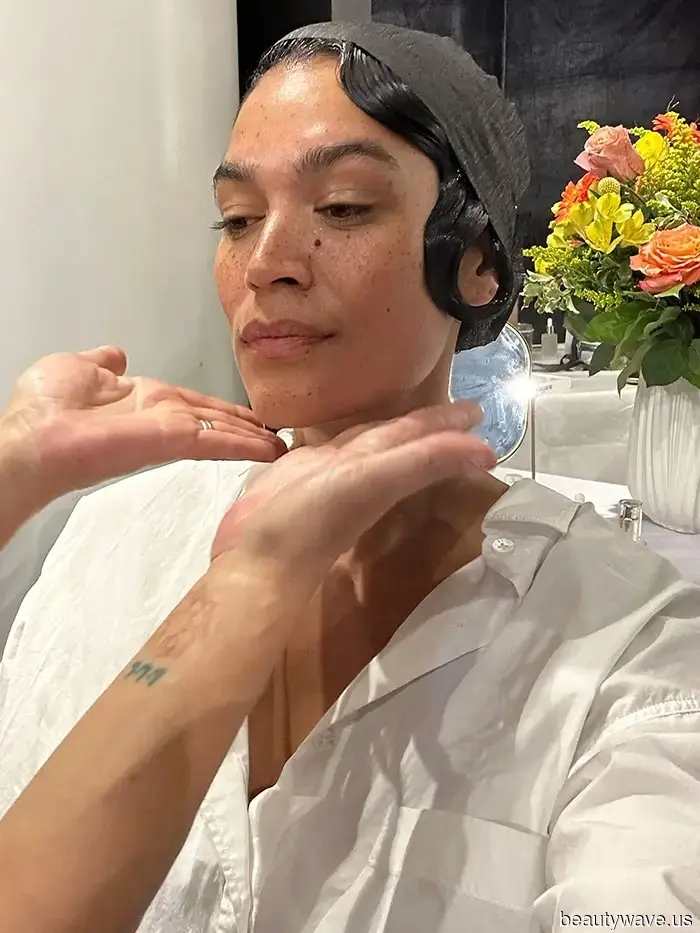 I'm a Curve Model, and Here’s What the Backstage Experience at NYFW Is Like with the Brand That Understands It Well.