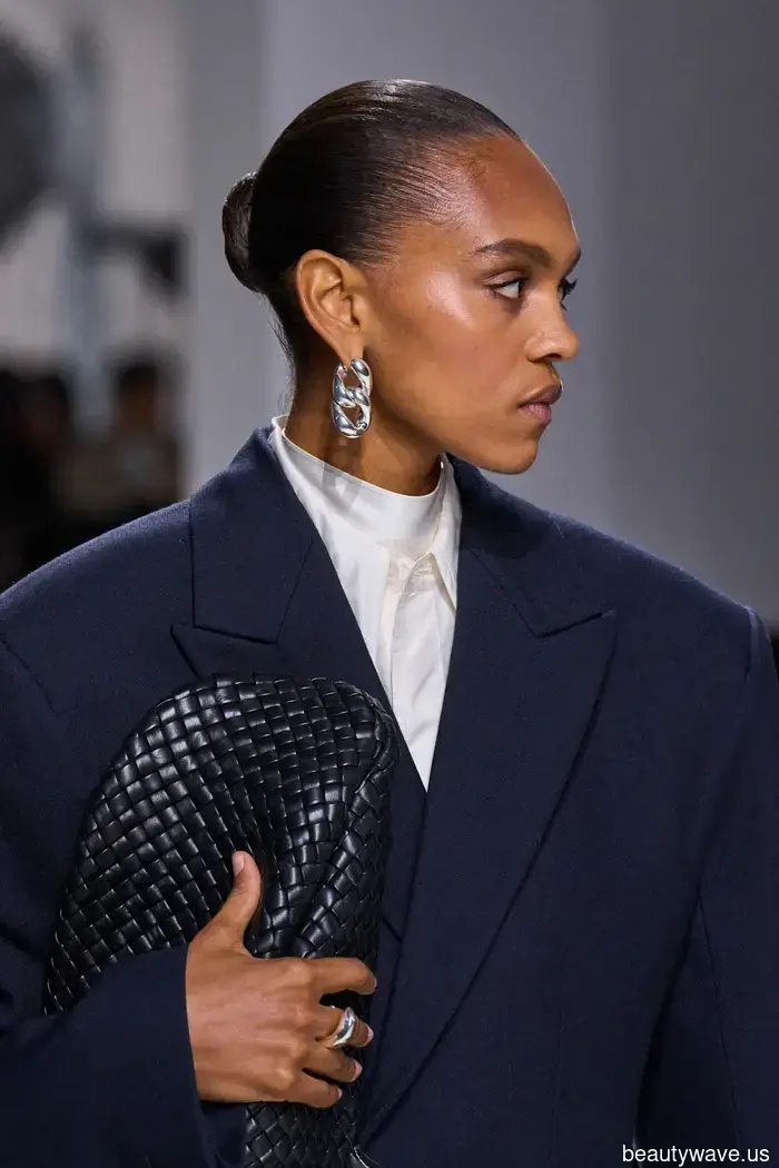 5 Color Trends for 2026 I'm Already Borrowing from Louise Trotter's Bottega Veneta Premiere