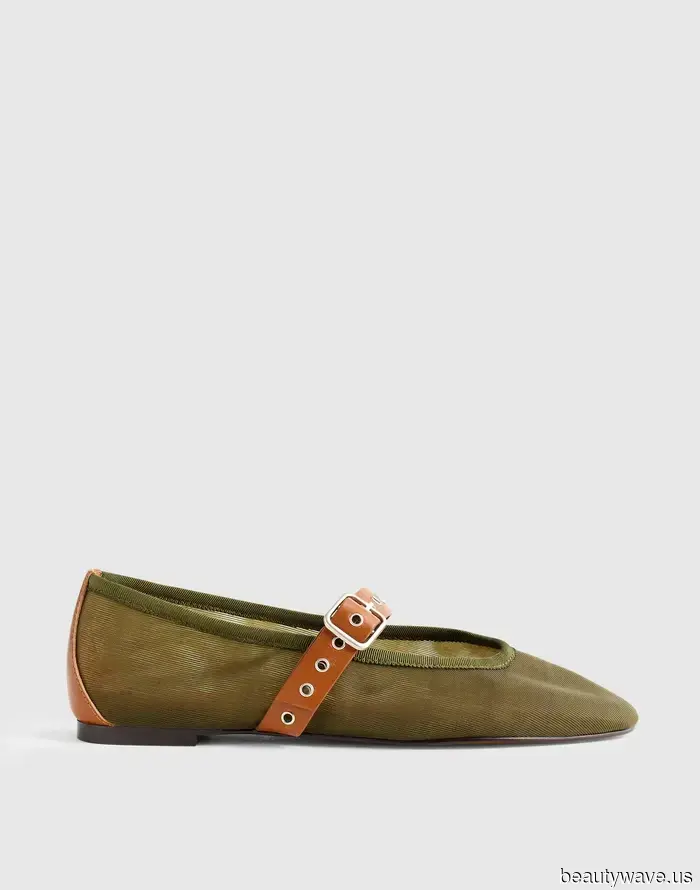 Lo stile specifico delle ballerine che così tante persone indossano senza nemmeno rendersi conto che è una tendenza