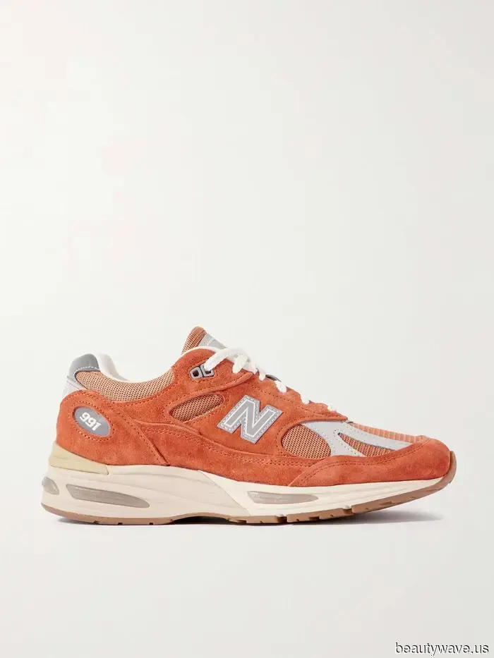 Entschuldigung, weiße Sneakers&mdash;Modebewusste Menschen wählen stattdessen diese 5 Sommerfarben.