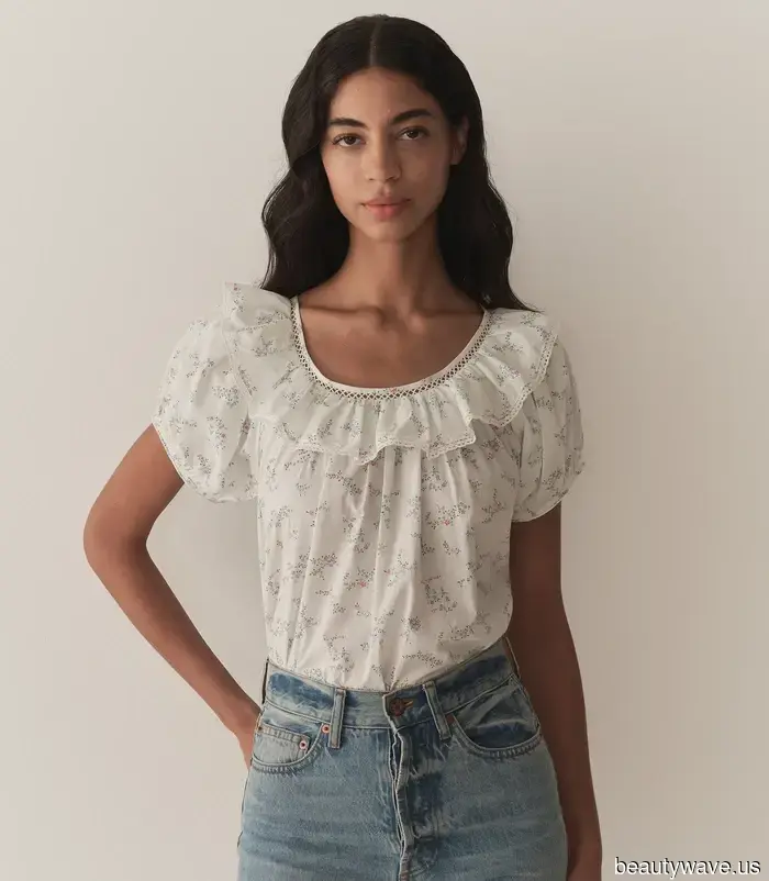 Con jeans, gonne o pantaloni corti, tutti gli esperti di moda amano queste bluse boho.