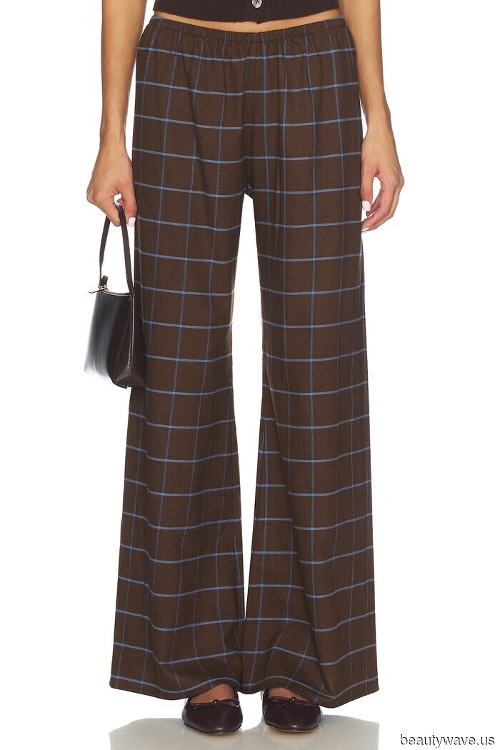 Si quieres que tus zapatillas se vean elegantes (no básicas), úsalas con estos pantalones en lugar de jeans.