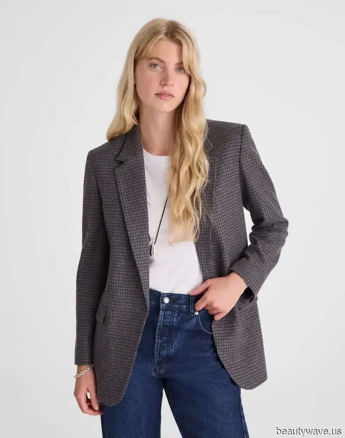 Ogni celebrità, da J.Lo a Kate Middleton, sa indossare questo outfit classico quando non è sicura di cosa mettere.