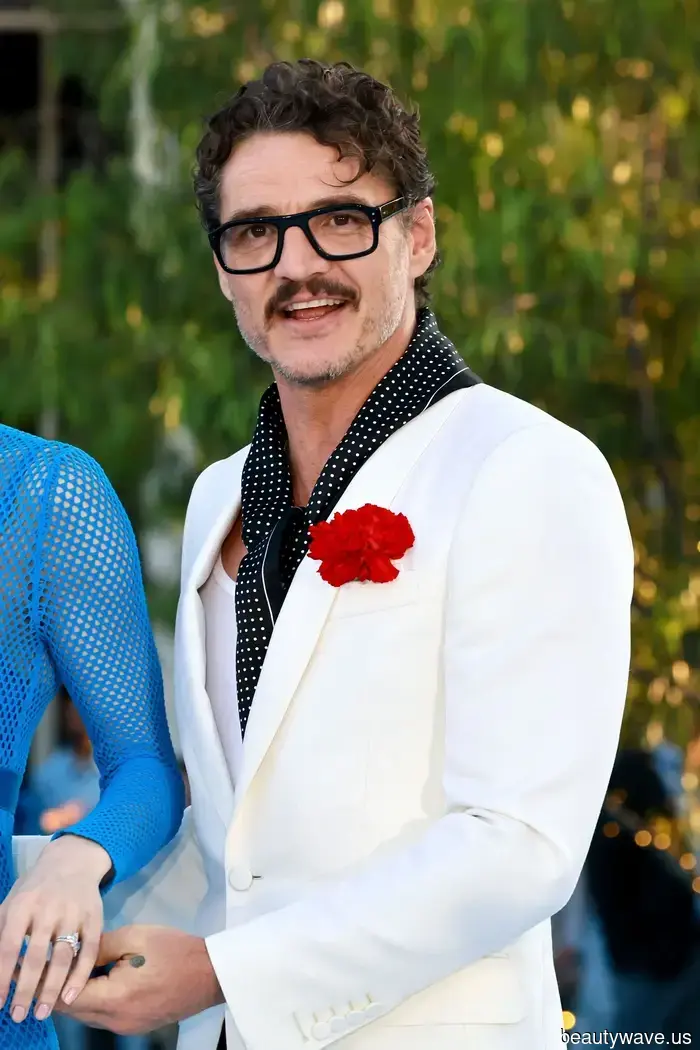 Lush, spicy, and surprisingly edgy—masculine rose fragrances are experiencing a surge in popularity.