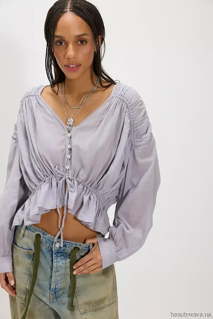 I Can't Help but Wear Blouses and Jeans This Summer—Here are the Styles That Receive the Most Compliments.