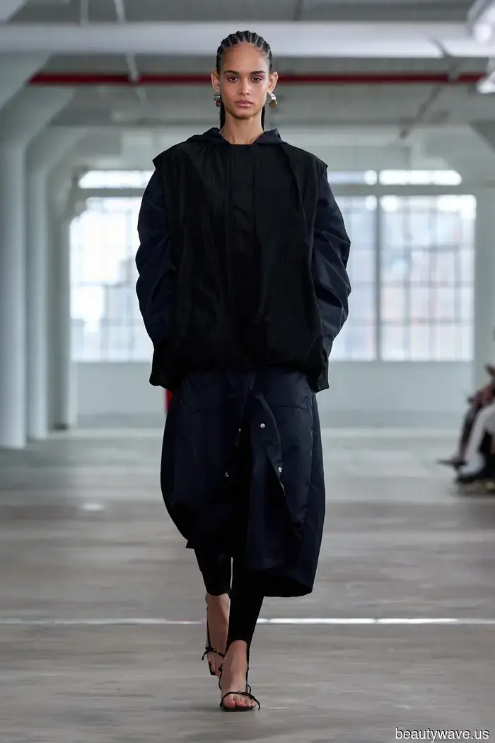 Обычные леггинсы отличные, но модные люди выбирают эту гораздо более дорогую версию в 2026 году.