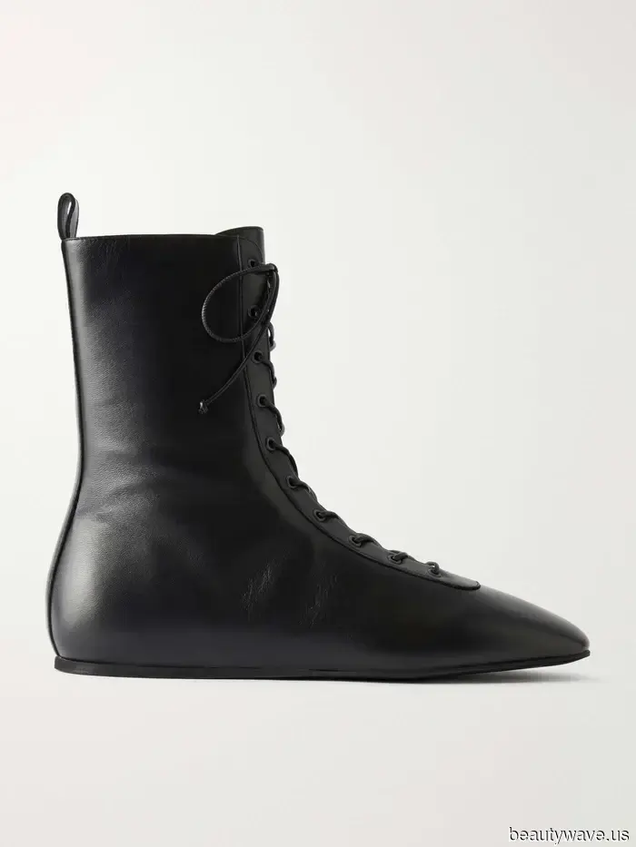 Pack deine Sandalen weg&mdash;Diese 5 Herbststiefel-Trends haben gerade unsere volle Aufmerksamkeit.