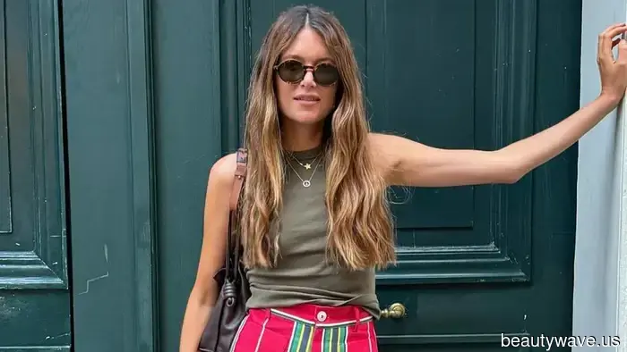 Spotted in the Lower East Side: The '80s-Inspired Denim That NYC's Trendiest Inhabitants Are Trading Their Blue Jeans For.