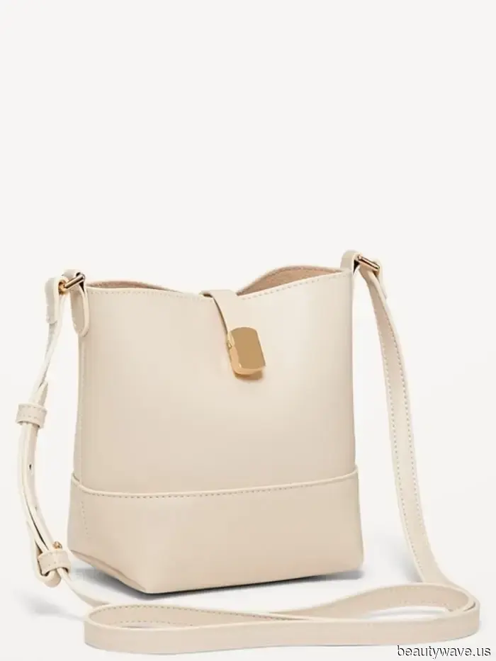 Old Navy только что запустила свою новую коллекцию осенних сумок&mdash;и она выглядит роскошно