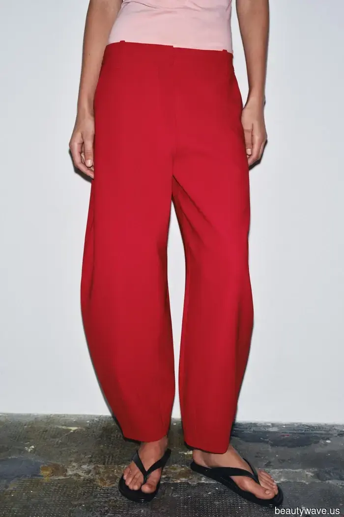 5 Colors the Most Stylish French Women Are Pairing with Chocolate Brown