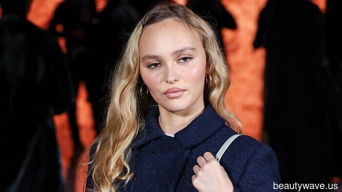 Every dress and skirt will appear cooler with this anti-monotony fall accessory trend.