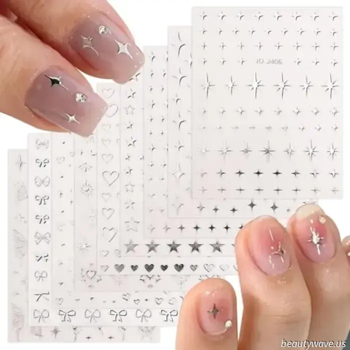 Dua Lipa's Grand Prix manicure was so stylish for summer that I've been thinking about it even a week later.
