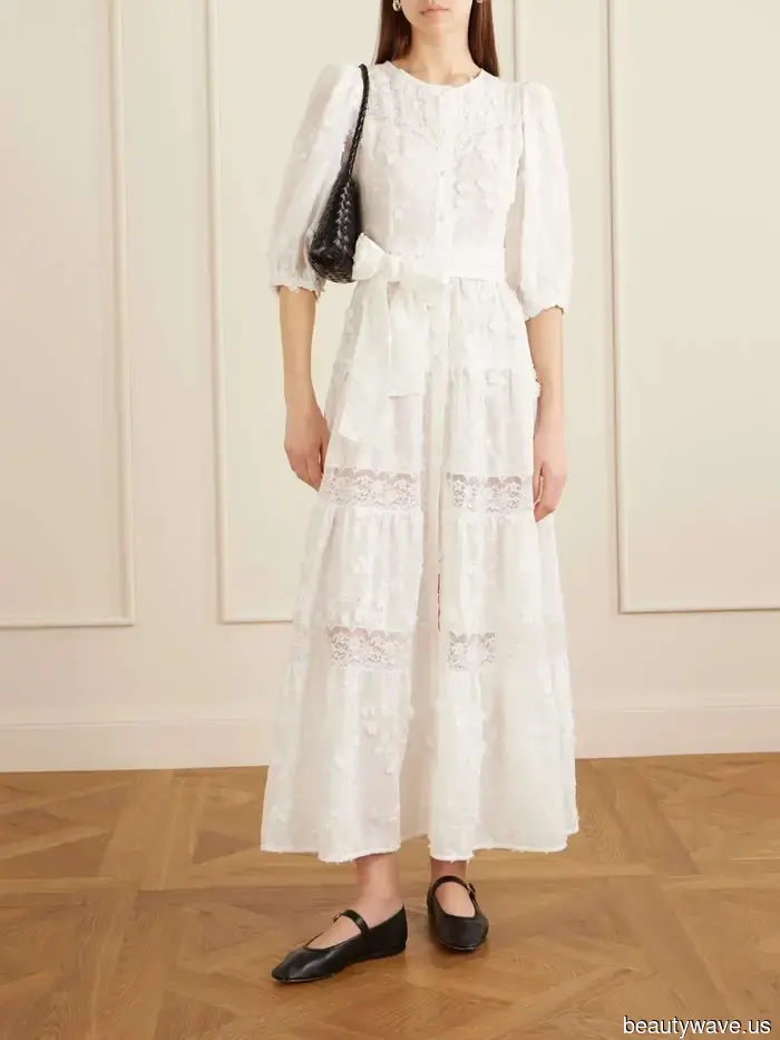 Jede stilvolle Frau weiß, dass die besten Capsule-Wardrobes eines dieser zeitlosen Stücke enthalten.