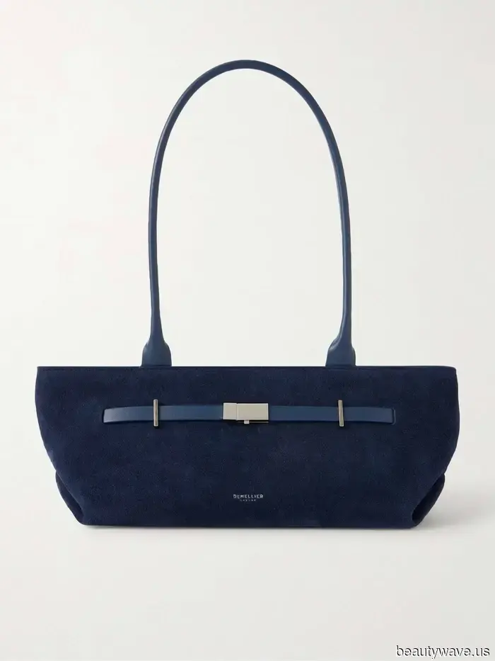 Crossbody-Taschen sind so 2006 Andy Sachs&mdash;Anne Hathaways neuer Taschen-Trend ist viel aktueller