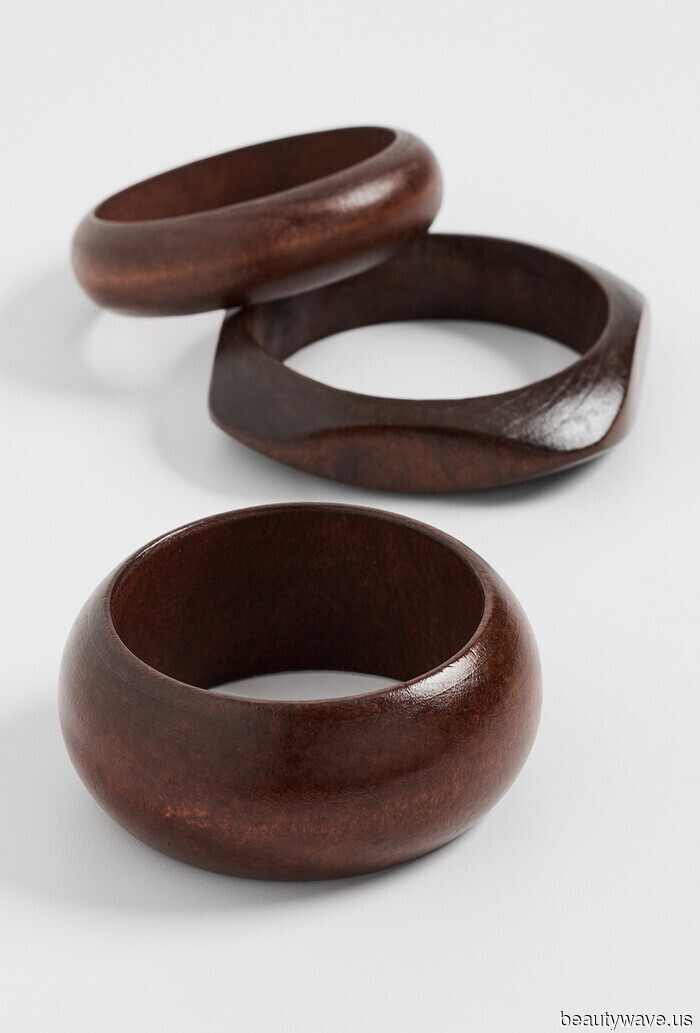 To Stay Fashionable in 2026, Say Goodbye to These 6 Jewellery Trends (and Embrace These 6)