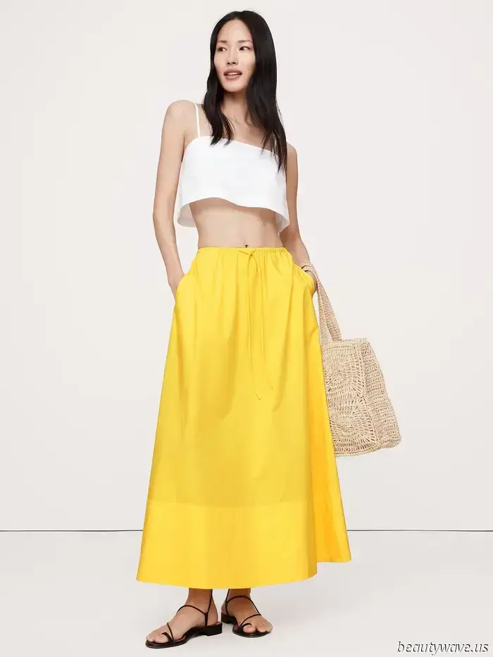 Hailey Bieber dice che il giallo burro è "superato"—Ecco la tendenza di colore che supporta invece