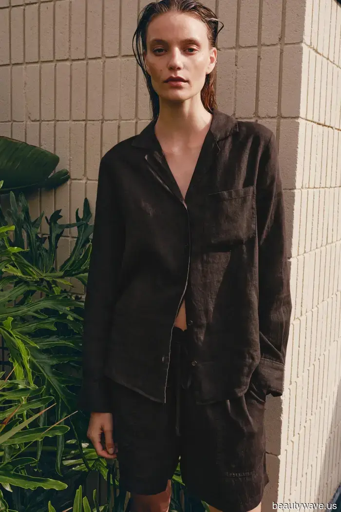 My friends often inquire about how I manage to make Zara pieces appear luxurious—here are 5 stylish summer capsule wardrobe essentials that I can't recommend enough.