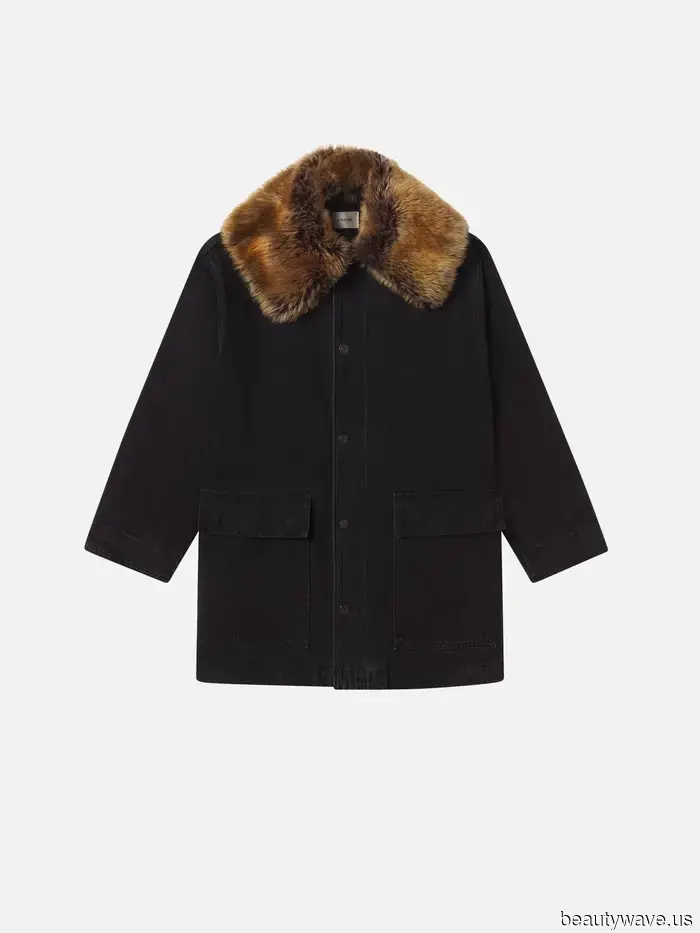 Prima Prada, ora Zara: aspettati che donne sofisticate a Parigi, New York e Milano indossino questa micro-tendenza nel 2026.