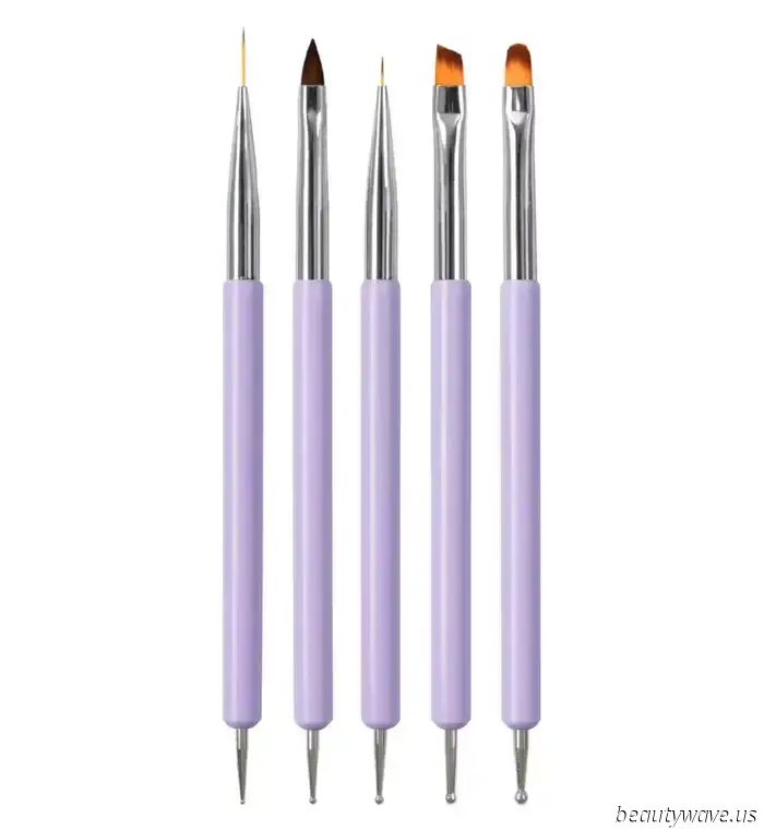 Créeme: esta inesperada combinación de colores para uñas estará en todas partes esta temporada.
