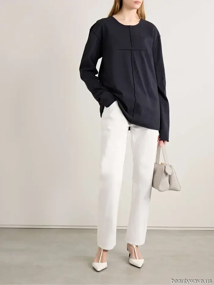 Hold off on storing your jeans just yet! This summer, fashion enthusiasts everywhere are embracing these 8 denim trends.