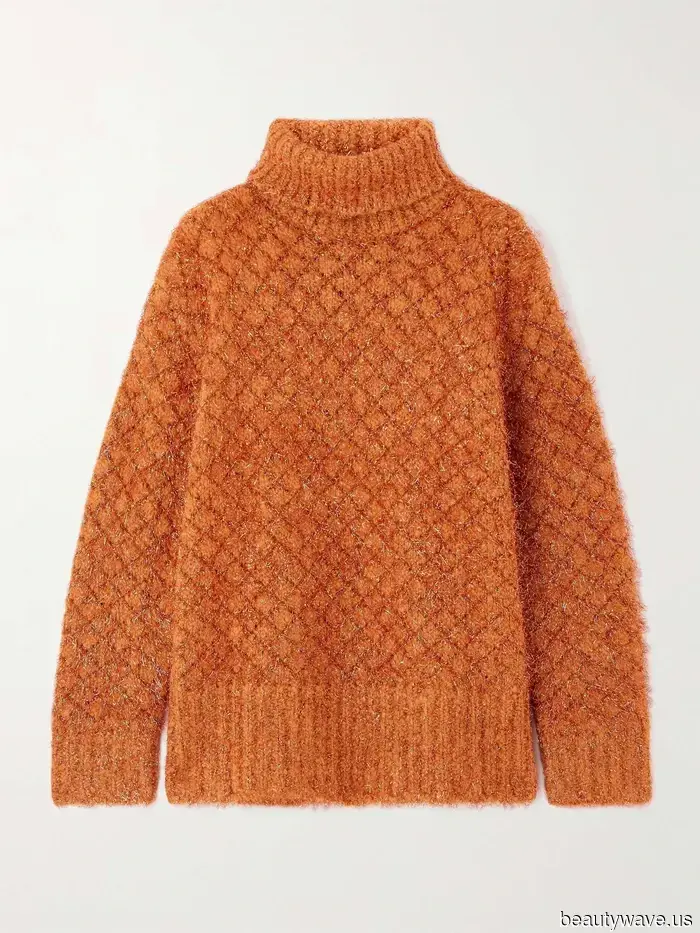 2025 was a remarkable year for celebrity fashion—these 11 couples stood out the most.