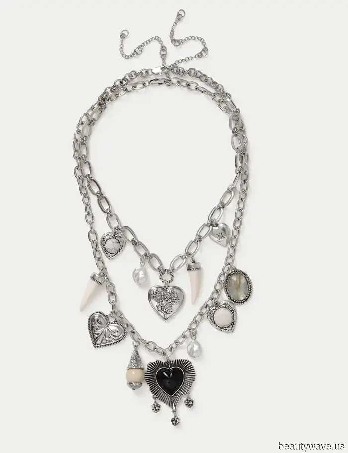 De repente, las vestidoras elegantes están usando estas 7 tendencias de joyería para hacer que sus atuendos de verano se sientan nuevos.