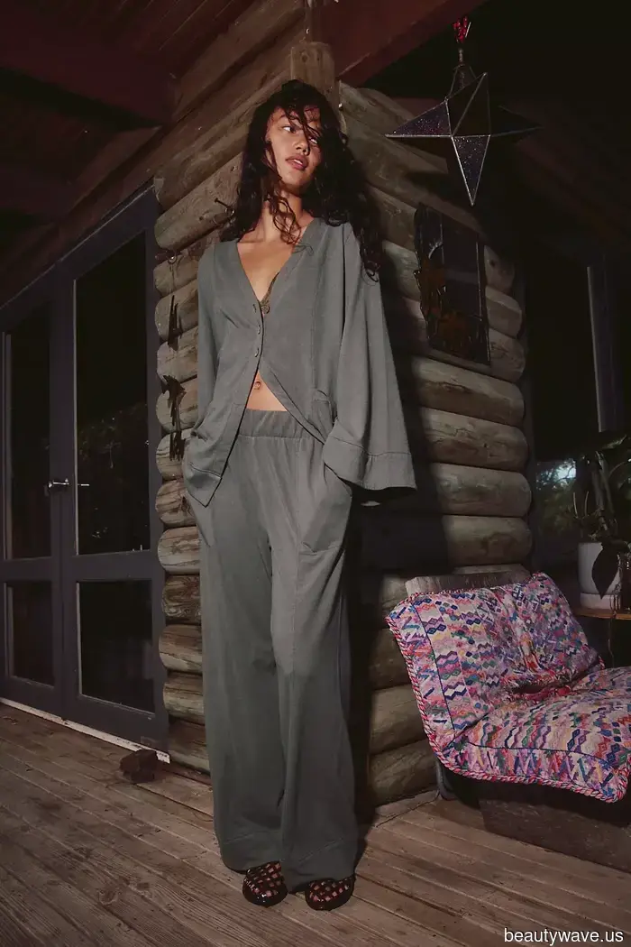 Ich verrate dir ein kleines Geheimnis: Modeleute kaufen während der Cyber-Woche nur diese speziellen FP-Artikel.