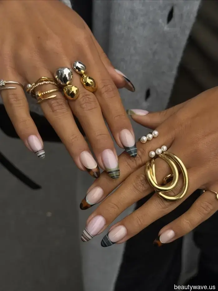 Pinterest states that this spring, every It Girl is showcasing this stylish, adaptable manicure.