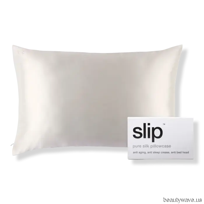 Kourtney Kardashian Barker's autumn wellness regimen features immunity gummies and a comfy $13 item that you likely already possess.