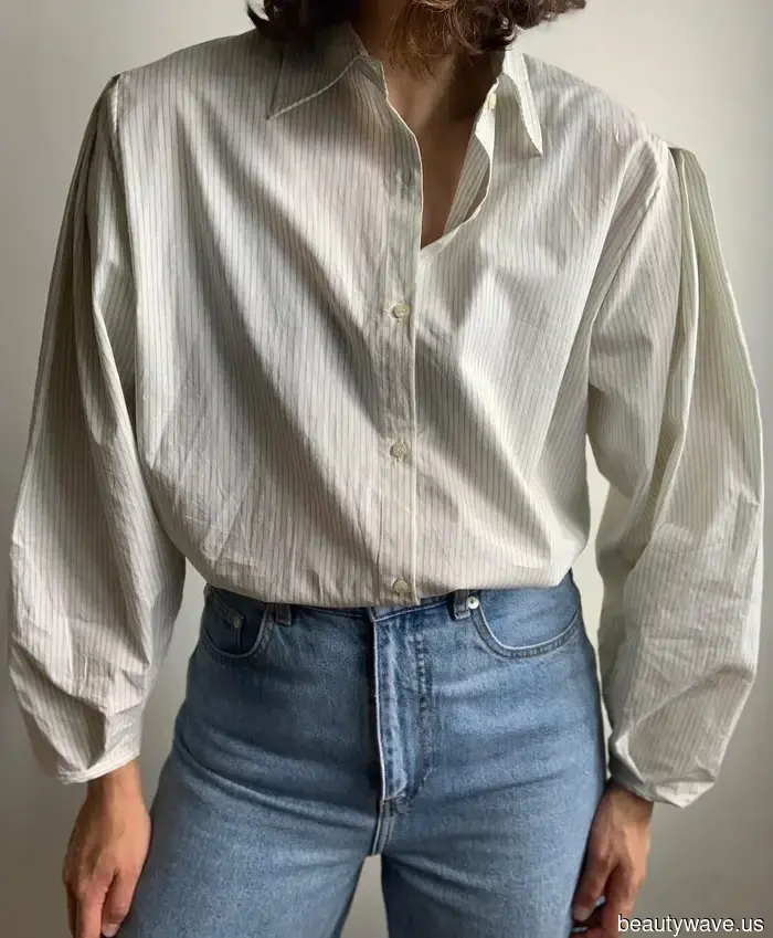 Wenn Pariser und Londoner nicht wissen, was sie anziehen sollen, greifen sie zu dieser einfachen Kombination aus Jeans und Oberteil.