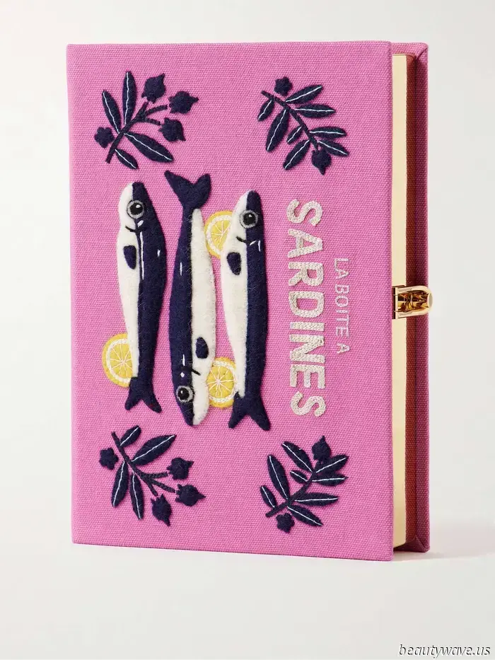 In case you missed it, it's a Sardine Girl Summer! Here are the most stylish pieces to help you embrace the trend.