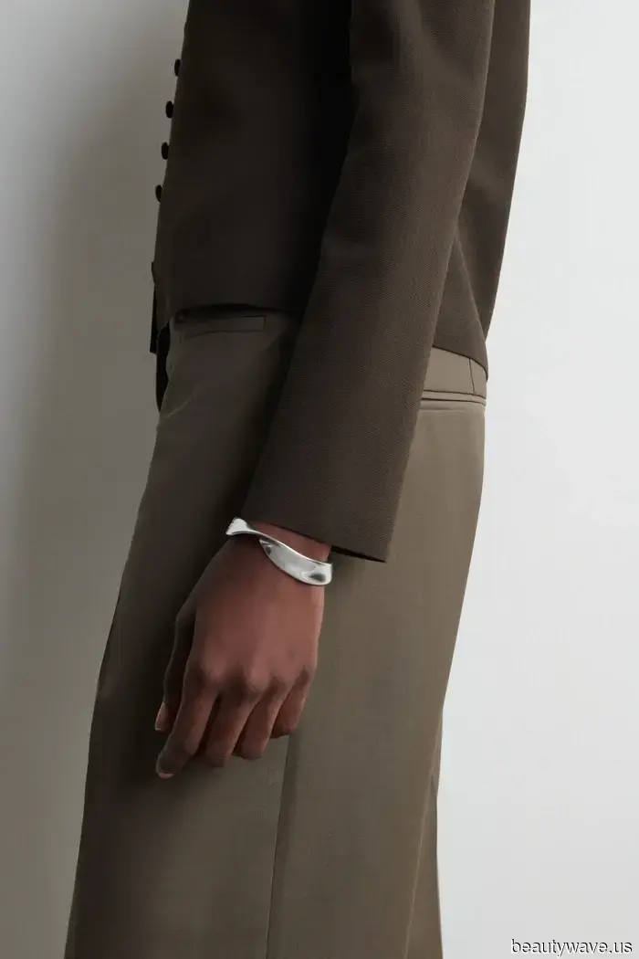 15 neue Designer-ähnliche Teile von COS, Zara und Mango, die garantiert ausverkauft sein werden