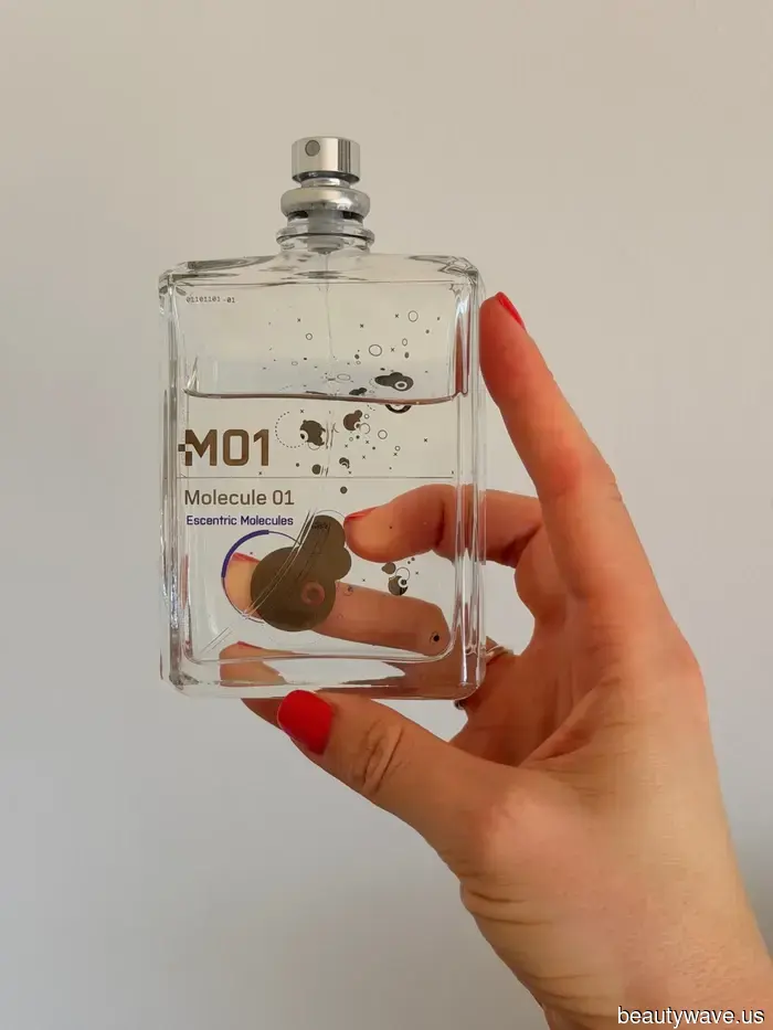 Forget Strong Scents—Here Are the Sophisticated Fragrances I Use Daily.