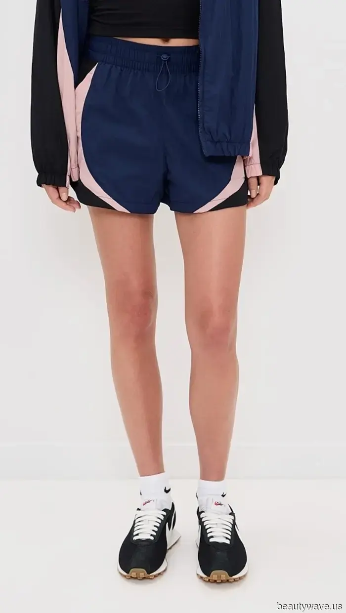 Los pantalones cortos de ciclismo han perdido su brillo&mdash;esta es la tendencia deportiva que la gente de moda está usando en su lugar.