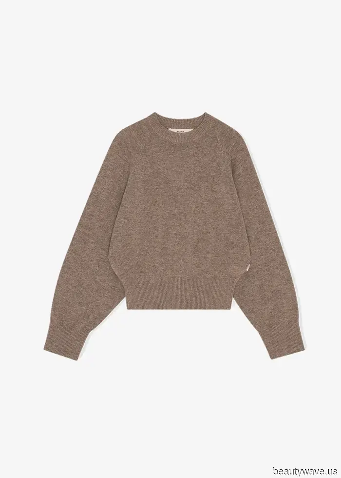 Breaking: Julia Roberts Paired This Contrasting Bag Color With Black Flats, and Life Went On