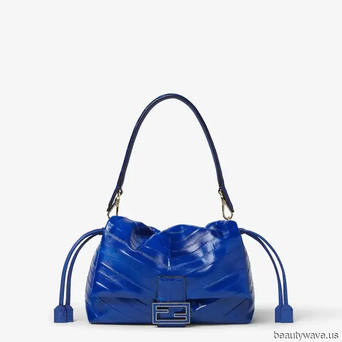 Come riconoscere un'It Girl nel 2026: questo colore di borsa e questa tendenza di tacchi carini