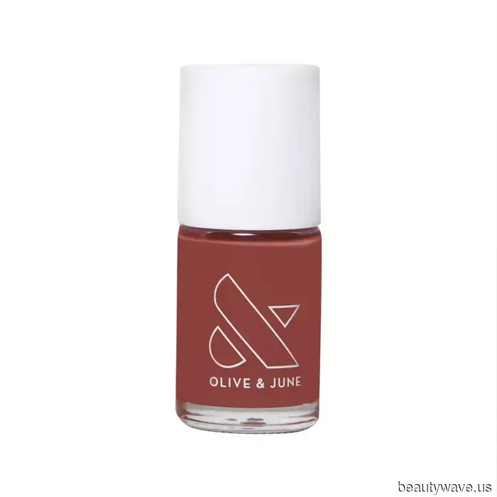 Sottovalutati ma altamente eleganti: Metto le unghie di pan di zenzero in cima alla mia lista di cose da fare per le festività.