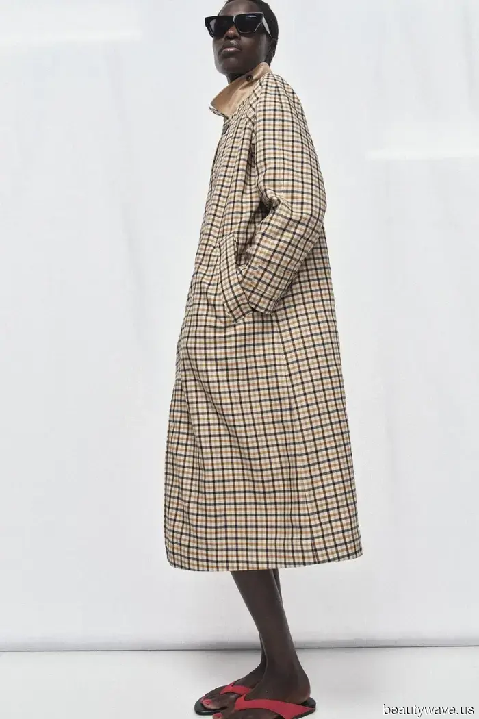 Lo estoy diciendo: el abrigo trench reversible atemporal de Zara estará agotado para el fin de semana.