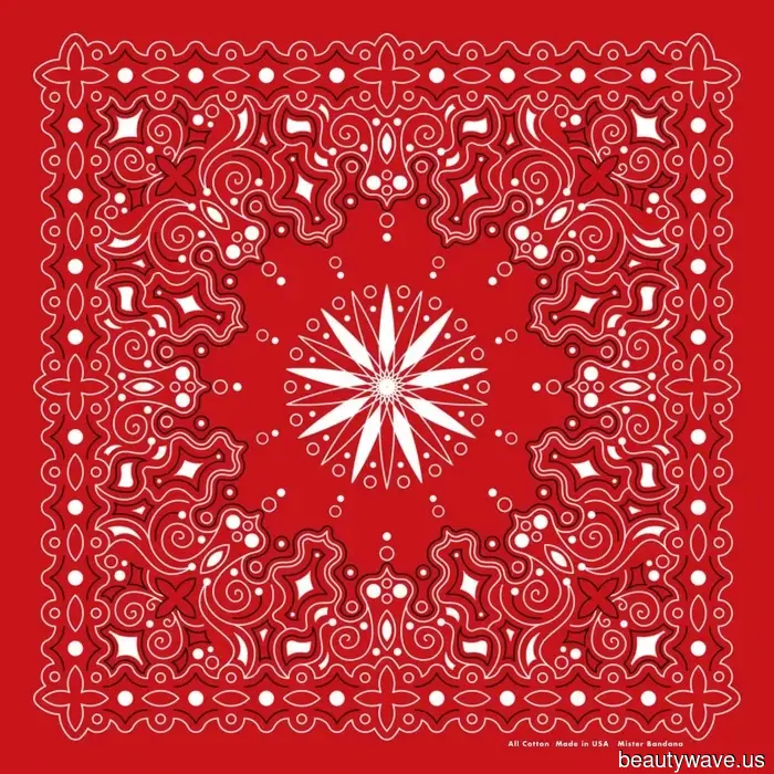 6 Stylish Ways to Style a Bandana with Spring Approaching