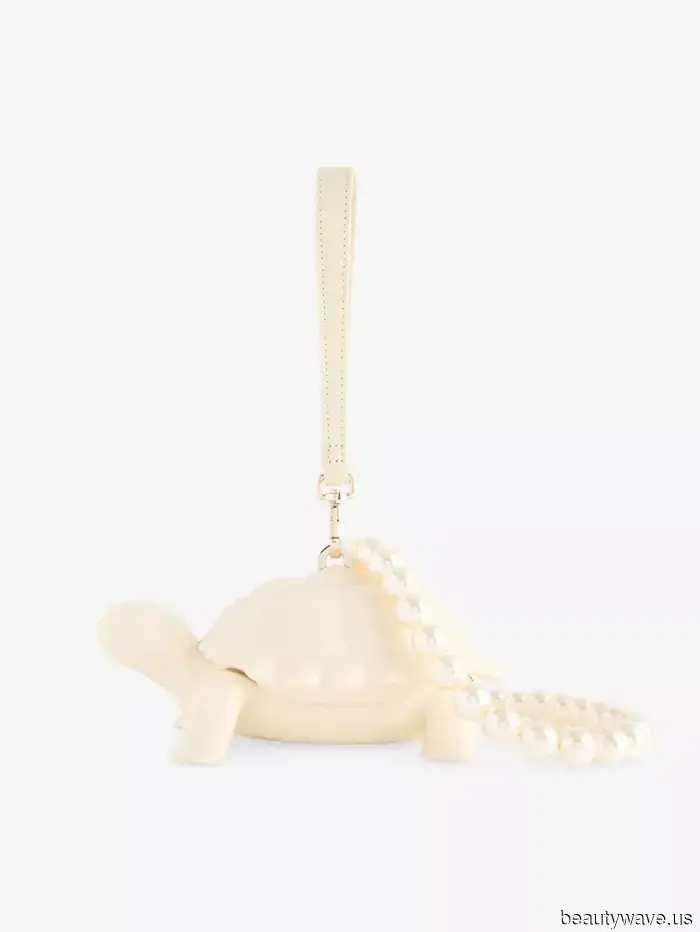 6 Stylish Trends from London Fashion Week You Can Expect to See Everywhere—As Per an Expert