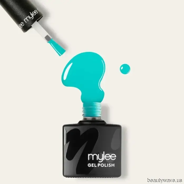 An A-List Manicurist Revealed the Most Fashionable Nail Colors to Sport in April.