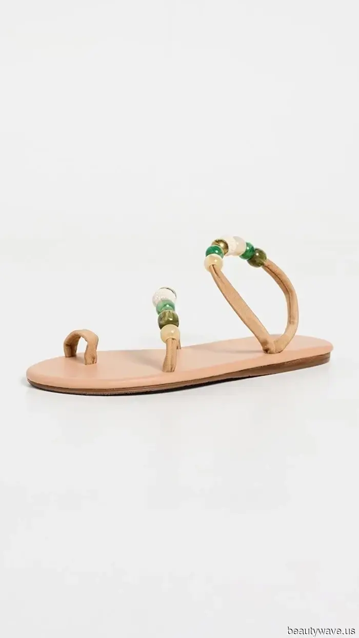 The Most Vacation-Friendly Shoe Trends for 2026